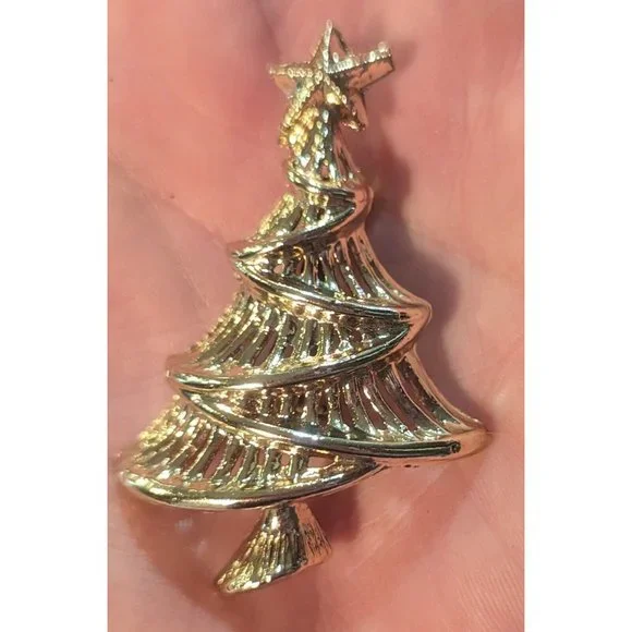 Vintage Christmas Holiday Brooch Pin Lot Of 3 Christmas Tree Believe Festive - Picture 6 of 9